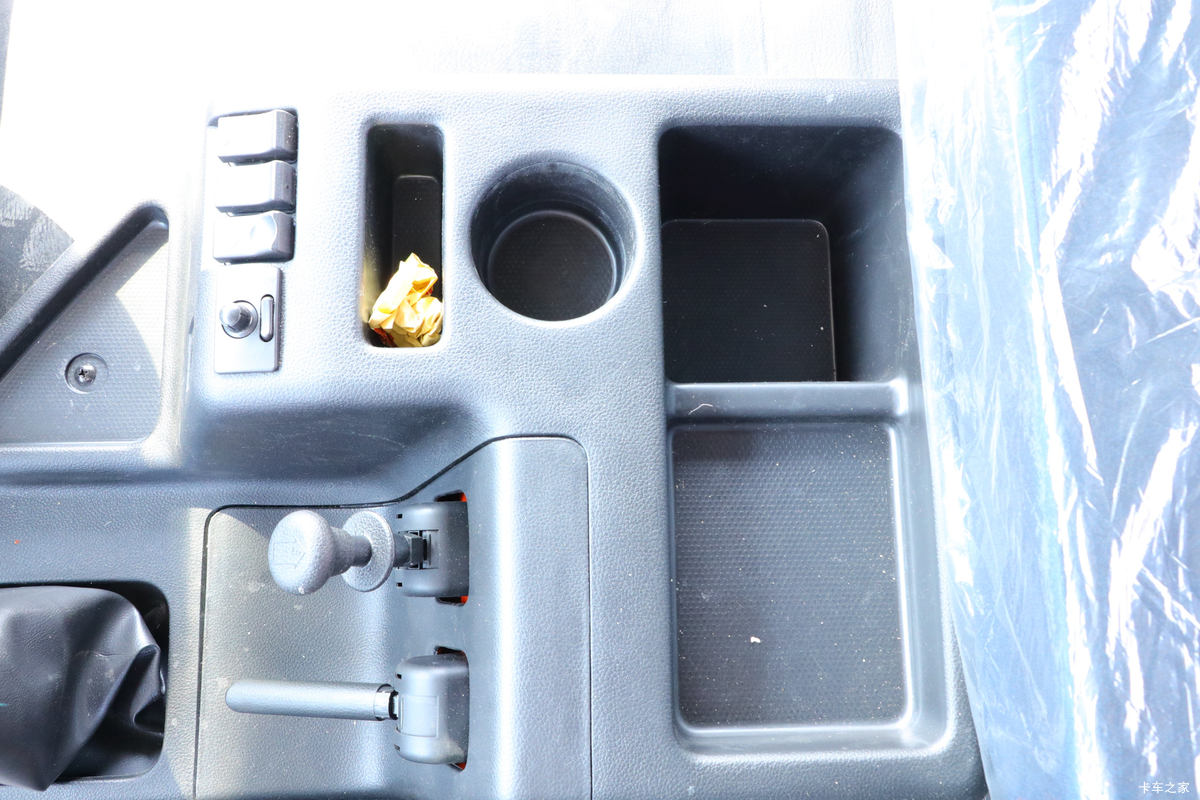 �������ó� ����VL�ؿ� 400���� 6X4ǣ����(����)(DFH4250A13)��ʻ��                                               