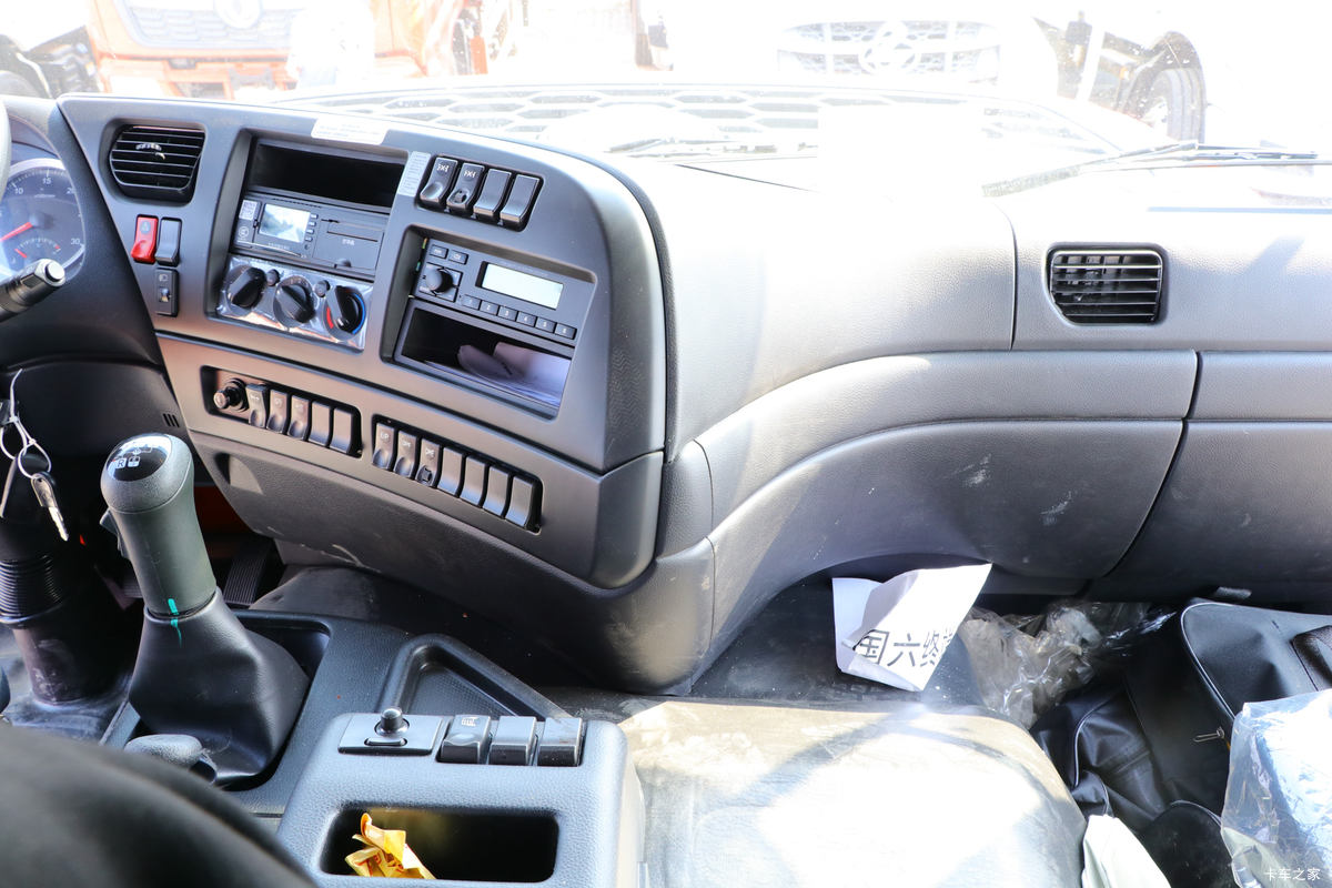 �������ó� ����VL�ؿ� 400���� 6X4ǣ����(����)(DFH4250A13)��ʻ��                                               