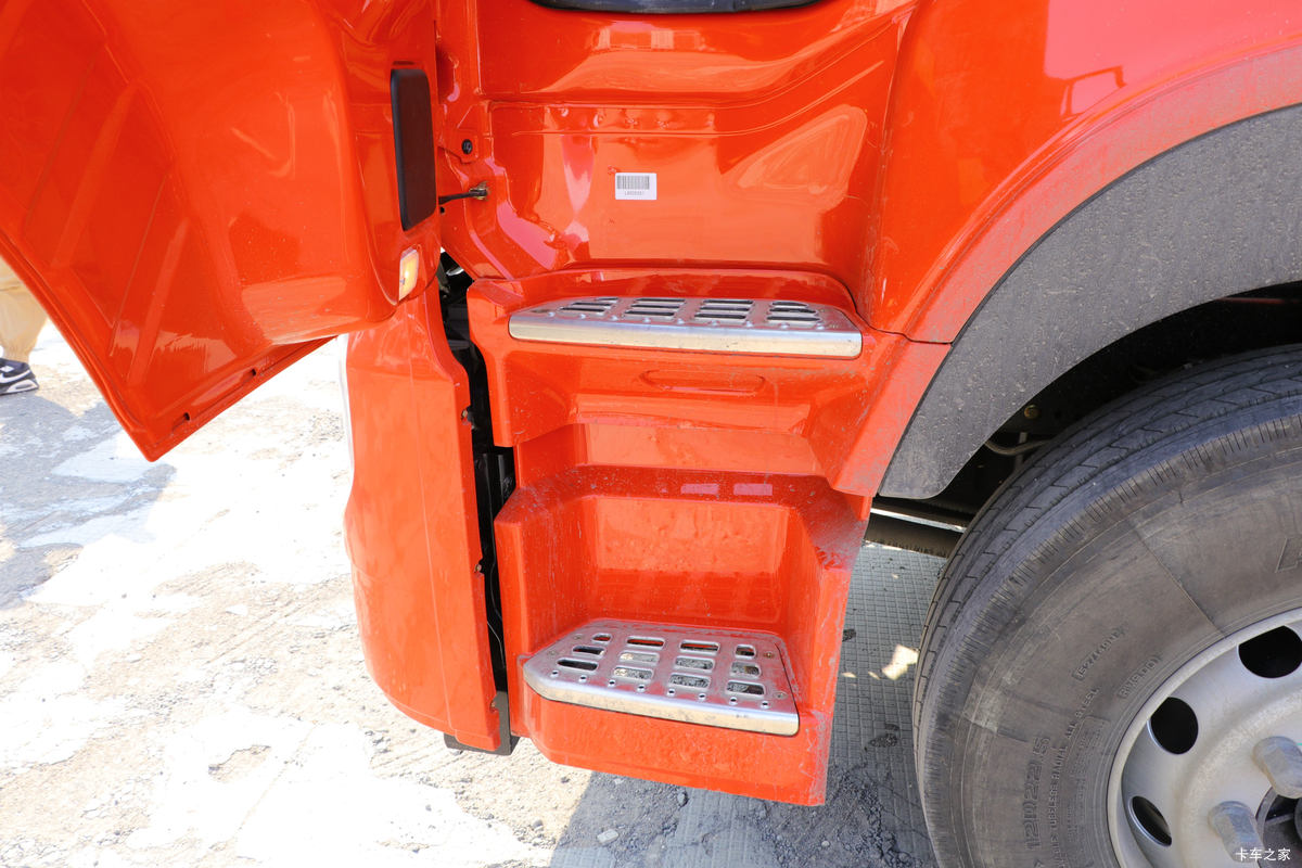 �������ó� ����VL�ؿ� 400���� 6X4ǣ����(����)(DFH4250A13)��ʻ��                                               