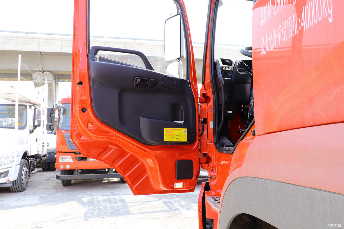 �������ó� ����VL�ؿ� 400���� 6X4ǣ����(����)(DFH4250A13)��ʻ��                                               