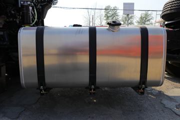 �������ó� ����VL�ؿ� 400���� 4X2ǣ����(����)ͼƬ