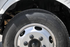 唐骏欧铃 T1系列 110马力 3.85米排半栏板轻卡(ZB1041KPD6V)