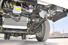 唐骏欧铃 T1系列 110马力 3.85米排半栏板轻卡(ZB1041KPD6V)