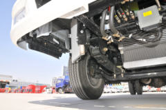 唐骏欧铃 T1系列 110马力 3.85米排半栏板轻卡(ZB1041KPD6V)