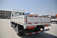 唐骏欧铃 T1系列 110马力 3.85米排半栏板轻卡(ZB1041KPD6V)