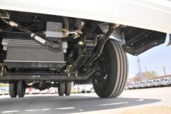 唐骏欧铃 T3系列 旗舰版 110马力 3.88米排半栏板轻卡(ZB1042JPD6V)