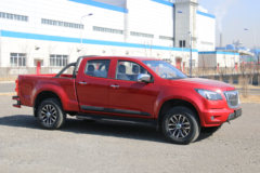 航天凌河 启航星 2020款 精英版 2.5T柴油 150马力 两驱 短轴双排皮卡