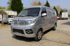 金杯 小海狮X30L 财富版 2018款 86马力 2座 1.3L封闭货车 金杯 小海狮X30L 财富版 2018款 86马力 2座 1.3L封闭货车