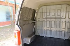 长安跨越 V3 2018款 88马力 5座 1.2L 封闭货车(车长3.995米)