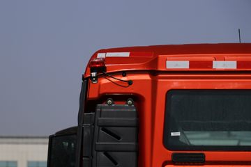 �й����� HOWO TX�ؿ� 440���� 6X4 ǣ����(����)(ZZ4257V324GF1)ͼƬ