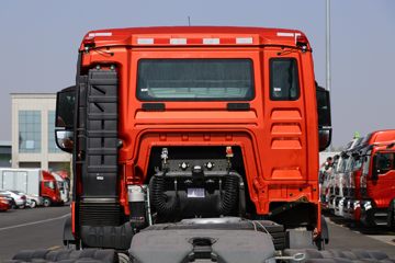 �й����� HOWO TX�ؿ� 440���� 6X4 ǣ����(����)(ZZ4257V324GF1)ͼƬ