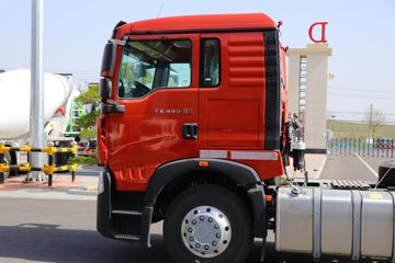 �й����� HOWO TX�ؿ� 440���� 6X4 ǣ����(����)(ZZ4257V324GF1)ͼƬ