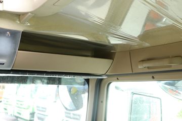 �й����� HOWO TX�ؿ� 440���� 6X4 ǣ����(����)(ZZ4257V324GF1)ͼƬ