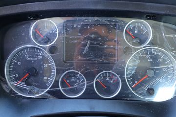 �й����� HOWO TX�ؿ� 440���� 6X4 ǣ����(����)(ZZ4257V324GF1)ͼƬ