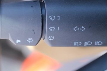 �й����� HOWO TX�ؿ� 440���� 6X4 ǣ����(����)(ZZ4257V324GF1)ͼƬ