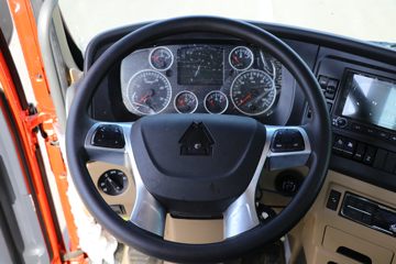 �й����� HOWO TX�ؿ� 440���� 6X4 ǣ����(����)(ZZ4257V324GF1)ͼƬ