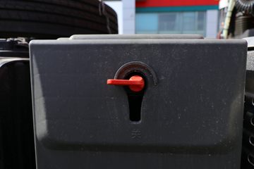 �й����� HOWO TX�ؿ� 440���� 6X4 ǣ����(����)(ZZ4257V324GF1)ͼƬ