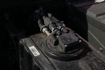 �й����� HOWO TX�ؿ� 440���� 6X4 ǣ����(����)(ZZ4257V324GF1)ͼƬ