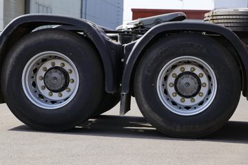 �й����� HOWO TX�ؿ� 440���� 6X4 ǣ����(����)(ZZ4257V324GF1)ͼƬ