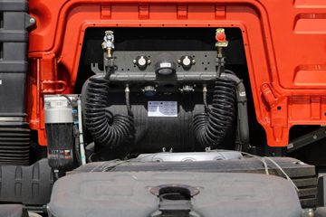 �й����� HOWO TX�ؿ� 440���� 6X4 ǣ����(����)(ZZ4257V324GF1)ͼƬ