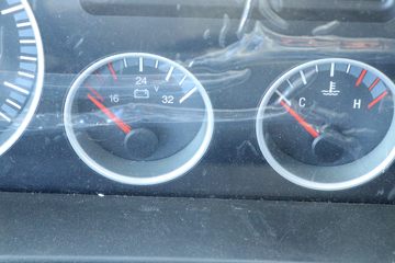 �й����� HOWO T7H�ؿ� 440���� 6X4Σ��Ʒǣ����(����)(Һ��)(ZZ4257V324HF1W)ͼƬ