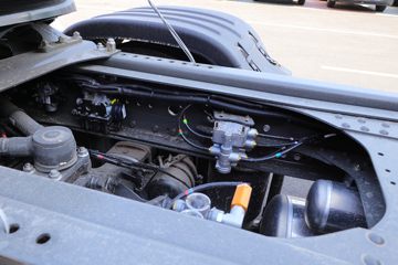 �й����� HOWO T7H�ؿ� 440���� 6X4Σ��Ʒǣ����(����)(Һ��)(ZZ4257V324HF1W)ͼƬ