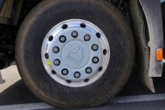 中国重汽 HOWO T7H重卡 440马力 6X4危险品牵引车(国六)(液缓)(ZZ4257V324HF1W)