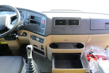 �й����� HOWO T5G 280���� 4X2 7.92����ʽ�ػ���ͼƬ