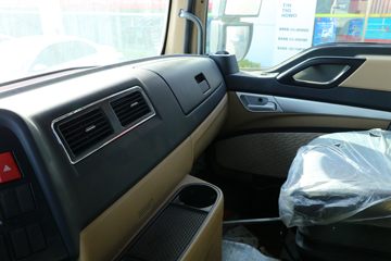 �й����� HOWO T5G 280���� 4X2 7.92����ʽ�ػ���ͼƬ