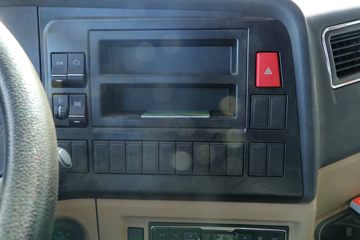 �й����� HOWO T5G 280���� 4X2 7.92����ʽ�ػ���ͼƬ