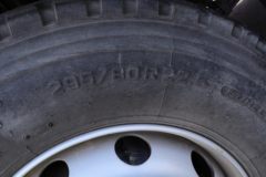 中国重汽 HOWO T5G 280马力 4X2 7.92米厢式载货车(ZZ5167XXYM561GE1)