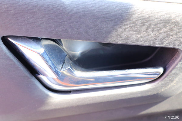 东风天锦KR 245马力 优惠促销了