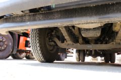东风商用车 天锦KR 190马力 4X2 6.2米栏板载货车(国六)(DFH1160EX5A)