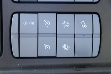 ���� ŷ��EST ������ 470���� 6X4 ǣ����(����)ͼƬ