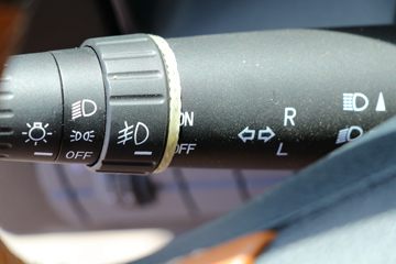 ���� ŷ��EST ������ 470���� 6X4 ǣ����(����)ͼƬ