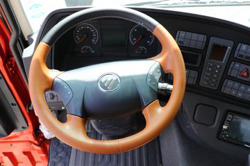 ���� ŷ��EST ������ 470���� 6X4 ǣ����(����)ͼƬ