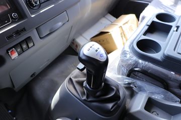 ���� �����A6LII�п� 220���� 4X2 6.8����ʽ�ػ���(����)(HFC5161XXYP3K2A5)ͼƬ