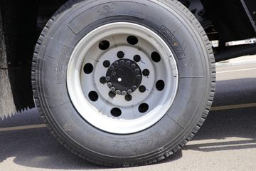 ���� �����A6LII�п� 220���� 4X2 6.8����ʽ�ػ���(����)(HFC5161XXYP3K2A5)ͼƬ