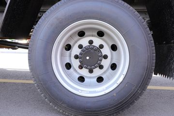 ���� �����A6LII�п� 220���� 4X2 6.8����ʽ�ػ���(����)(HFC5161XXYP3K2A5)ͼƬ