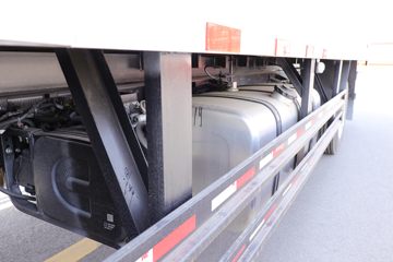 ���� �����A6LII�п� 220���� 4X2 6.8����ʽ�ػ���(����)(HFC5161XXYP3K2A5)ͼƬ