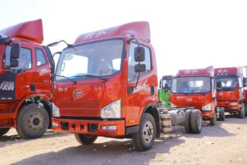 解放 J6F 130马力 4.16米单排厢式轻卡(国六)(CA5040XXYP40K56L2E6A84)