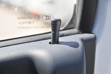 Ծ�� ����S70 2019�� 113���� 2.65��˫������С��(����)(SH1033PEGCNS)ͼƬ