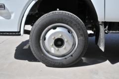 跃进 福星S70 2019款 113马力 2.65米双排栏板小卡(国六)(SH1033PEGCNS)