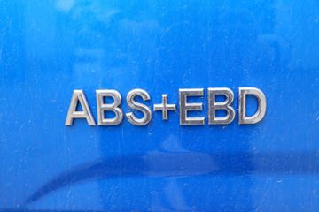 ���� ��½��E5 2018�� ������ 2.4L���� 136���� ���� ����˫��Ƥ��ͼƬ