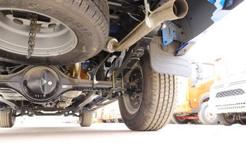 ���� ��½��E5 2018�� ������ 2.4L���� 136���� ���� ����˫��Ƥ��ͼƬ