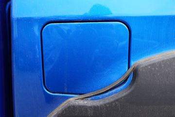 ���� ��½��E5 2018�� ������ 2.4L���� 136���� ���� ����˫��Ƥ��ͼƬ