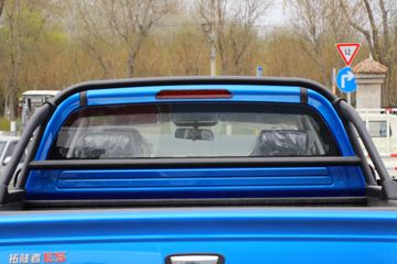 ���� ��½��E5 2018�� ������ 2.4L���� 136���� ���� ����˫��Ƥ��ͼƬ