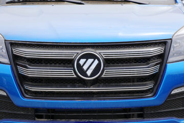 ���� ��½��E5 2018�� ������ 2.4L���� 136���� ���� ����˫��Ƥ��ͼƬ