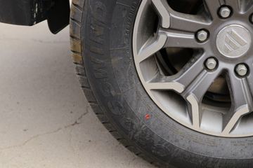 ���� ��½��E5 2018�� ������ 2.4L���� 136���� ���� ����˫��Ƥ��ͼƬ