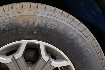 ���� ��½��E5 2018�� ������ 2.4L���� 136���� ���� ����˫��Ƥ��ͼƬ